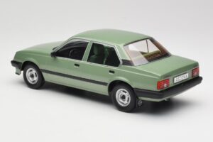 Opel Ascona C Metallic Light Green MCG 1:18 MCG18458 Metalli — kuva 5 / 6