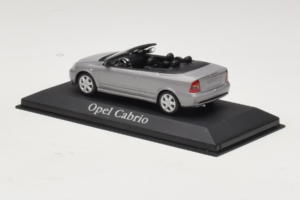 Opel Astra G Avoauto Grey Metallic Minichamps 1:43 ASTRA001 Metalli — kuva 3 / 4