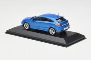 Opel Astra G OPC Blue Metallic Minichamps 1:43 403045223 Metalli — kuva 3 / 4