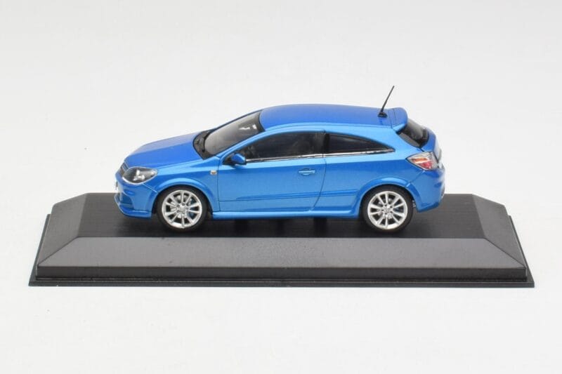 Opel Astra G OPC Blue Metallic Minichamps 1:43 403045223 Metalli