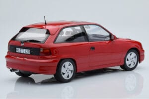 Opel Astra F GSi Punainen Norev 1:18 183672 Metalli — kuva 2 / 6