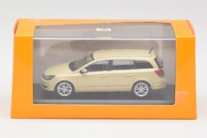 Opel Astra H Farmari Keltainen Minichamps 1:43 1799098 Metalli — kuva 4 / 4
