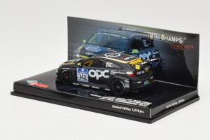 Opel Astra OPC #142 Rathje / Bueler / Scharf / Hoffmeister 24 Hours Nurburgring 2010 Minichamps 1:43 437104142 Metalli — kuva 3 / 4
