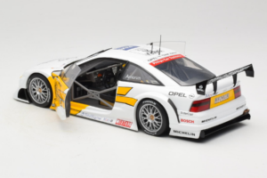Opel Calibra V6 #21 N. Amorim DTM 1995 UT Models 1:18 180954221 Metalli — kuva 5 / 8