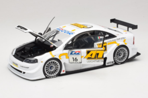 Opel Astra V8 Coupe #16 S. Modena DTM 2000 Action 1:18 AC8004816 Metalli — kuva 2 / 8