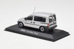 Opel Combo C Hopea Minichamps 1:43 COMBO001 Metalli — kuva 3 / 4
