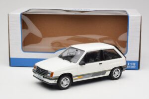 Opel Corsa A Sprint Valkoinen MCG 1:18 MCG18432 Metalli — kuva 6 / 6
