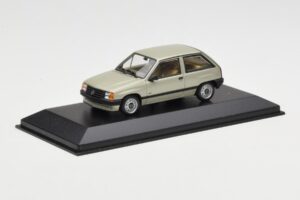 Opel Corsa A Swing Vihreä Minichamps 1:43 400045002 Metalli — kuva 2 / 4