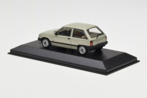 Opel Corsa A Swing Vihreä Minichamps 1:43 400045002 Metalli — kuva 3 / 4