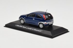 Opel Corsa C 1.5M Made in Eisenach Minichamps 1:43 OPEL003 Metalli — kuva 3 / 4