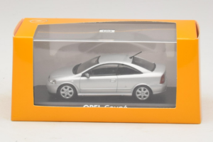 Opel Coupe Bertone Hopea Minichamps 1:43 B24910027 Metalli — kuva 4 / 4