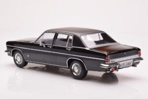 Opel Diplomat V8 Musta Norev 1:18 183687 Metalli — kuva 5 / 6