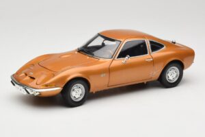 Opel GT Kulta Minichamps 1:18 180049025 Metalli