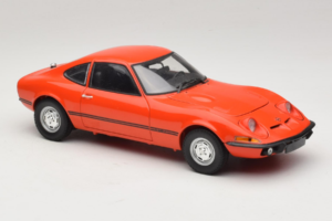 Opel GT/J Punainen Minichamps 1:18 180049028 Metalli — kuva 6 / 8