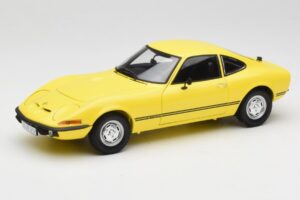 Opel GT/J Keltainen Minichamps 1:18 180049021 Metalli