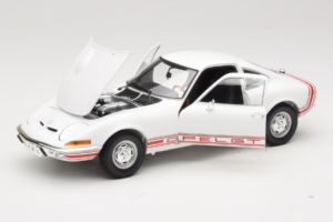 Opel GT Valkoinen Minichamps 1:18 180049027 Metalli — kuva 2 / 8
