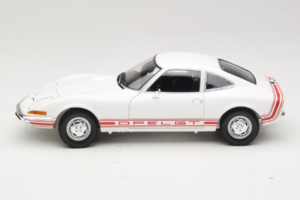 Opel GT Valkoinen Minichamps 1:18 180049027 Metalli — kuva 4 / 8
