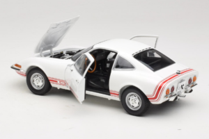 Opel GT Valkoinen Minichamps 1:18 180049027 Metalli — kuva 5 / 8