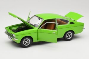 Opel Kadett C Coupe Vihreä Minichamps 1:18 180045620 Metalli — kuva 2 / 8