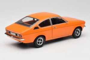 Opel Kadett C Coupe Oranssi Minichamps 1:18 180045622 Metalli — kuva 3 / 8