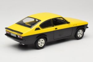 Opel Kadett C GT/E Keltainen & Musta Minichamps 1:18 180045521 Metalli — kuva 3 / 8