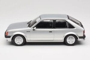 Opel Kadett D GTE Hopea MCG 1:18 MCG18533 Metalli — kuva 3 / 6