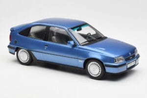 Opel Kadett E GSi Vaaleansininen Metallic Norev 1:18 183615 Metalli — kuva 4 / 6