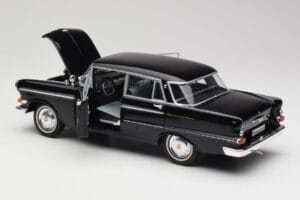 Opel Kapitan P1 Musta Revell 1:18 08822 Metalli — kuva 5 / 8