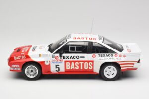 Opel Manta 400 #5 G. Colsoul Rally Ypres 1985 IXO 1:18 18RMC134 Metalli — kuva 3 / 6