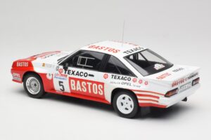 Opel Manta 400 #5 G. Colsoul Rally Ypres 1985 IXO 1:18 18RMC134 Metalli — kuva 5 / 6