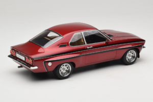 Opel Manta A Irmscher Metallic Red MCG 1:18 MCG18427 Metalli — kuva 2 / 6
