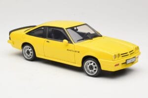 Opel Manta B GT/E Keltainen Revell 1:18 08421 Metalli — kuva 6 / 8