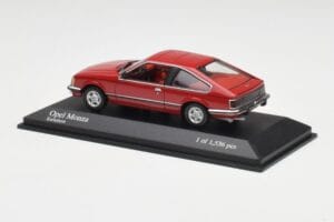 Opel Monza A Punainen Minichamps 1:43 400045121 Metalli — kuva 3 / 4