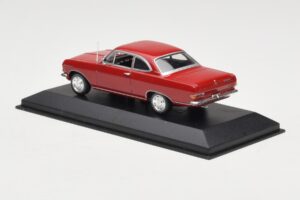Opel Rekord A Punainen Minichamps 1:43 400041004 Metalli — kuva 3 / 4