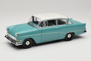 Opel Rekord P1 Turkoosi Sininen Minichamps 1:18 180043200 Metalli