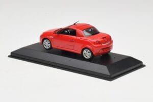 Opel Tigra TwinTop Magma Punainen Minichamps 1:43 B24910027T Metalli — kuva 3 / 4