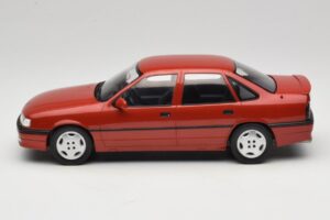 Opel Vectra A 2000 16V Tummanpunainen MCG 1:18 MCG18461 Metalli — kuva 3 / 6