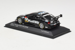 Opel Vectra GTS V8 #11 Playboy L. Aiello DTM 2005 Minichamps 1:43 436054611 Metalli — kuva 3 / 4