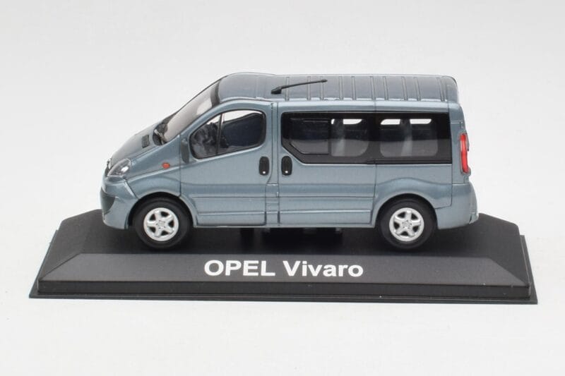 Opel Vivaro A Siniharmaa Minichamps 1:43 VIVARO001 Metalli