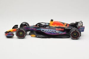 Oracle Red Bull Racing RB19 #1 M. Verstappen Winner Miami GP 2023 Minichamps 1:18 110230501 Metalli — kuva 3 / 6