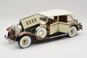 Packard Brewster Valkoinen Signature Models 1:18 PACKARD001 Metalli — kuva 2 / 8