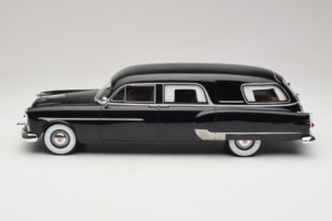 Packard Henney Musta BoS Models 1:18 BOS342 Metalli — kuva 3 / 6
