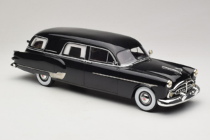 Packard Henney Musta BoS Models 1:18 BOS342 Metalli — kuva 4 / 6