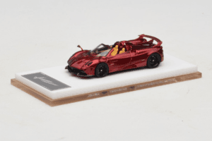 Pagani Huayra Roadster Tricolore Punainen Henson & Heaven 1:64 PHRTR01 Metalli — kuva 2 / 7