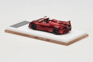 Pagani Huayra Roadster Tricolore Punainen Henson & Heaven 1:64 PHRTR01 Metalli — kuva 5 / 7