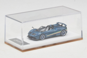 Pagani Huayra Tricolore Roadster Sininen Henson & Heaven 1:64 PHTRB01 Hartsi — kuva 6 / 8