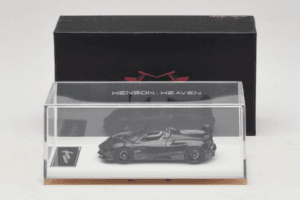 Pagani Huayra Tricolore Roadster Exposed Carbon Henson & Heaven 1:64 PHREC01 Metalli — kuva 7 / 7