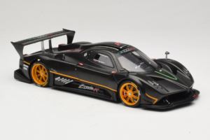 Pagani Zonda R Revolucion Carbon Fiber AUTOart 1:18 78261 Metalli — kuva 6 / 8