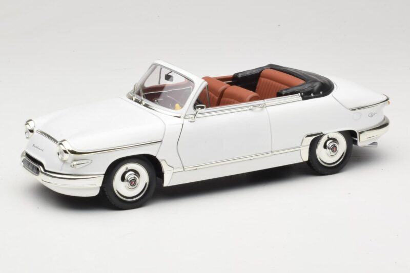 Panhard PL17 Cabriolet Valkoinen Solido 1:18 8174 Metalli
