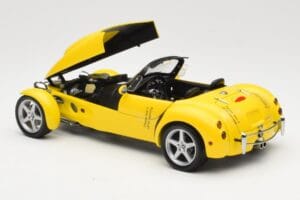 Panoz AIV Roadster Keltainen AUTOart 1:18 78213 Metalli — kuva 5 / 8